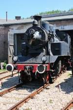 Die TAG 8 des Bayerischen Eisenbahnbahnmuseums sonnt sich als Ausstellungsrelikt vor dem Lokschuppen in N�rdlingen.