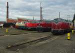 Hier nochmal aus einer anderen Perspektive mit 41 360 im Hintergrund und V200 116 im Vordergrund. Aufgenommen am 19.09.2010 beim Bahnfest in Osnabrck.