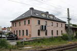 Die ehemalige Güterabfertigung am 08.06.2022 in Bad Hersfeld.