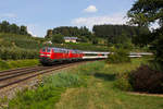 218 401-8 mit dem EuroCity aus dem Allgäu kommend Richtung Lindau.