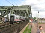 Ein EC102 von Chur nach Kiel.Am 06.07.08 bei der ausfahrt in Kln Hbf.