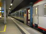 EN 409 von Frankfurt(Main)Hbf nach Budapest.Am 07.01.09 beim Halt in Mannheim Hbf.