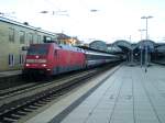 101 139 mit EC 6 (Chur-HH-Altona) im Mainzer Hbf.