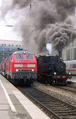 Angesichts der Möglichkeit, die sich durch eine Sonderfahrt des Bayerischen Localbahnvereins am 12.10.2013 bot, möchte ich das Experiment antreten und mal einen etwas anderen Schnitt