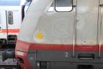 Bei den ganzen Winterbildern, die es schon gibt, kann ein bisschen Sonne nicht schaden: Hier ein Detail der Cewe-Fotobuch 101 089-1. Aufgenommen in Hannover Hbf am 28.07.2012.