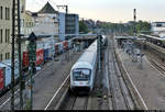 Bpmmbdzf 286.1 mit Schublok 101 ??? durchfährt den Bahnhof Ludwigsburg auf Gleis 4.