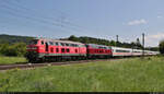 218 456-2 und 218 155-0 unterwegs mit Verspätung in Salach, Süßener Straße.

🧰 DB ZugBus Regionalverkehr Alb-Bodensee GmbH (RAB | DB Regio Baden-Württemberg) | Eisenbahn-Betriebsgesellschaft Neckar-Schwarzwald-Alb mbH (NeSA)
🚝 IC 2012  Allgäu  (Linie 32) Oberstdorf–Dortmund Hbf [+15]
🚩 Bahnstrecke Stuttgart–Ulm (Filstalbahn | KBS 750)
🕓 30.7.2021 | 12:47 Uhr