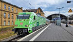 Der Giftzwerg 101 005-7 beim letzten Zwischenhalt in Halle(Saale)Hbf auf Gleis 8.