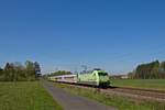 101 005-7 mit DEVK-Werbung zieht Intercity 2155 von Köln nach Gotha durch Nordbögge (30.04.2023) 