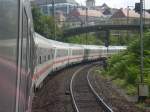 Sicht auf den IC kurz vor der Einfahrt in den Wrzburger Hbf aus Richtung Ansbach.