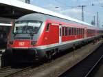 Der aus IC-Wagen bestehende Mnchen-Nrnberg-Express am 18.06.2009 in Nrnberg Hbf.