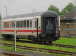 Der defekte D-DB 61 80 30-95 606-5 Bpmz am 27.05.2011 in der Est Freilassing.