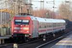 101 100-6 durchfährt mit IC 2205 nach Köln Hbf.