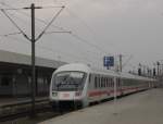 Der IC 2048 von Dresden Hbf nach Köln Hbf, am 19.02.2016 in Hannover Hbf.