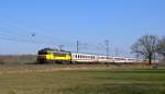 NS 1739 hat am 17.03.16 im Grenzbahnhof Bad Bentheim den IC 148 von Berlin Ostbahnhof übernommen und führt ihn bei Gildehaus kurz vor der deutsch/niederländischen Grenze nach Amsterdam C. 