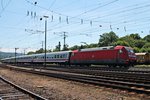 Mit einem InterCity fuhr während dem Sommerfest des DB Museums am 14.06.2015 die 101 061-0 durch Koblenz Lützel in Richtung Bonn.