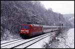 101004-0 mit Preis Werbung hat gerade den Lengericher Tunnel durchfahren und ist hier am 28.02.2004 um 10.12 Uhr mit ihrem Intercity auf dem Weg zum nächsten Halt in Münster.