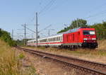 DB 245 025 mit dem IC 2155 von Köln Hbf nach Gera Hbf, am 27.06.2019 in Wandersleben.