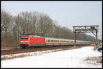 DB 101025-5 fährt hier am 5.3.2005 mit einem Intercity in Richtung Münster durch den Bahnhof Natrup Hagen.