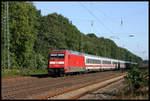 DB 101120 fährt hier am 11.9.2005 mit einem Intercity in Richtung Münster durch den Bahnhof Natrup Hagen.