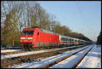 101072 ist hier bei Durchfahrt in Natrup Hagen am 2.12.2005 um 9.47 Uhr mit einem Intercity in Richtung Münster unterwegs