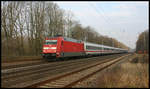 101116-2 ist hier am 18.11.2007 um 11.10 Uhr in Natrup Hagen mit einem Intercity in Richtung Münster unterwegs.