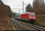 Nachschuss auf 101 056-0 in Altenbeken, Am Kalkofen.

🧰 DB Fernverkehr
🚝 IC 2155 (Linie 51) Köln Hbf–Gera Hbf [+10]
🕓 16.2.2022 | 12:12 Uhr