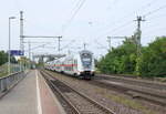 D-DB 50 80 86-81 xxx DBpbzfa als IC 2443 von Köln Hbf nach Leipzig Hbf, am 18.08.2022 in Niederndodeleben.