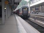 Ein IC2318 von Stuttgart Hbf nach Mnster.Am 27.07.08 beim Halt in Mannheim Hbf.