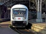 Ein IC Steuerwagen verlsst den Hauptbahnhof von Kln am 08.11.08. (Jeanny)