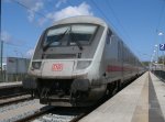 IC 2212 von Koblenz nach Binz am 04.Mai 2011 beim Halt in Bergen/Rgen.