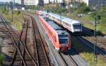 Der IC 2037 fuhr am 15.10.11 parallel mit einem RE nach Chemnitz durch Leipzig Richtung Dresden.