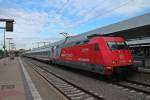 Am 02.09.2013 bespannte 101 109-7  Cewe Fotobuch (Kamera)  den IC 2319 von Mnster (Westf.) Hbf nach Stuttgart Hbf. Hier ist der InterCity beim Zwischenhalt in Mannheim Hbf.