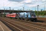 Ausfahrt am 13.08.2014 von MRCE/DB Regio ES 64 U2-009 (182 509-0)  Europa ohne Grenzen  mit dem IRE 18597 (Hamburg Hbf - Berlin Ostbahnhof) aus Hamburg-Harburg in Richtung Landeshauptstadt.