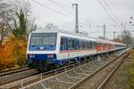 TRI Wittenberger Steuerwagen am Schluss des Zuges in Düsseldorf Oberbilk, am 20.11.2021.