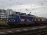 Auch am 06.12.2009 1042 520-5  Eisenbahnkurier  mit Sonderzug nach Stuttgart Hbf. 
Fotografiert in Mnchen Ost