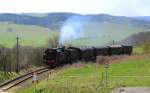 DB 94 1538 der Rennsteigbahn mit dem  Raanzer  von Rottenbach nach Katzhtte, bei Allendorf; 18.04.2010