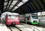 Leichtverbrennungstriebwagen LVT 772 140 Ferkeltaxi in Gera, Elster Saale Bahn VT 301 auf einen anderen Gleis.