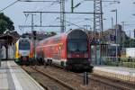 ODEG Kiss Sonderfahrt auf dem Weg zum Hafenfest in Stralsund durchfährt den Bahnhof Pasewalk.