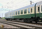 Blick auf einen UIC-Z-Wagen (DR) der Gattung  Bom 280.1  (51 80 21-50 147-4) von DB Regio Südost, der im MDV-Sonderzug von Meiningen nach Leipzig Hbf mit 232 334-3 (132 334-4) der Erfurter