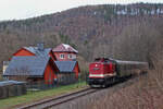 Hier zusehen ist 112 565 (202 565) mit einem Sonderzug am 30.12.23 kurz vor Hennersdorf (Sachsen) Richtung Zschopau.