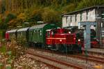 DB 332 306-0 mit Pendelzug & DB 212 007-9 am Schluss im Eisenbahnmuseum Bochum Dahlhausen, Oktober 2024.