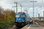 TRI 110 428-0 mit Fußballsonderzug in Köln Messe/Deutz, April 2026.