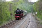 Die erste Fahrt nach der efolgten Hauptuntersuchung im Jahr 2009 fhrte  die lgefeuerte 41 096 am 1.Mai 2010 mit einem Sonderzug aus Braunschweig zu den 2.Bebraer Dampfloktagen. Hier ist sie kurz vor ihrem Tagesfahrtziel auf der Cornberger Rampe(talwrts)zu sehen.