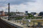 Der DPE 325  CLASSIC COURIER  hat gerade den Berliner Hbf verlassen und ist auf der Weiterfahrt. 07.06.2011