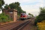 Am Tag nach der Meiningenfahrt mute LEG-Ludmilla 132 158-7 gleich noch mal ran. Anla der heutigen Sonderfahrt des Eisenbahnmuseums Leipzig war das Weinfest in Freyburg an der Unstrut. Hier noch als Leerzug am Morgen des 08.09.2013 am Block Zauschwitz. Und, dieses mal bestand der Zug wirklich nur aus drei Wagen...