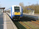245 209-9 mit einem  RE 6 nach Hamburg Altona am 19.