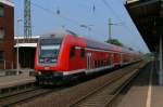 Doppelstockzug von DB Regio in Bahnhof Opladen am 01.05.2009