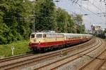 AKE E10 1309 mit AKE Rheingold als Leerzug in Wuppertal, Mai 2018.