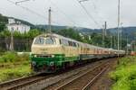 BEG 218 396-0 mit FEK-Rheingold in Wuppertal, August 2023.
